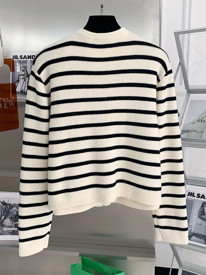 Women Stripe Knitted Cardigans Spring Autumn O-neck Single Breasted Long Sleeve Crop Tops Fashion Casual Chic Female Sweaters
