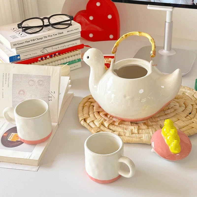 Duck,kettle,Drink water.Shape,Kettle set,Cup,Duckling,Cute,Pale pink,Summer,Goose,teacup,Brew tea,Household