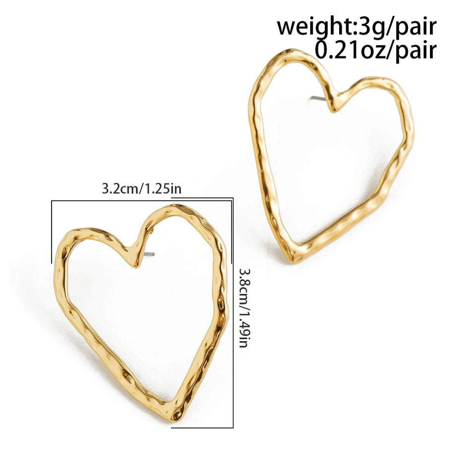 Salircon Simple Irregular Hollow Love Heart Stud Earrings for Women New Gold Color Piercing Earrings Lady Party Ear Jewelry