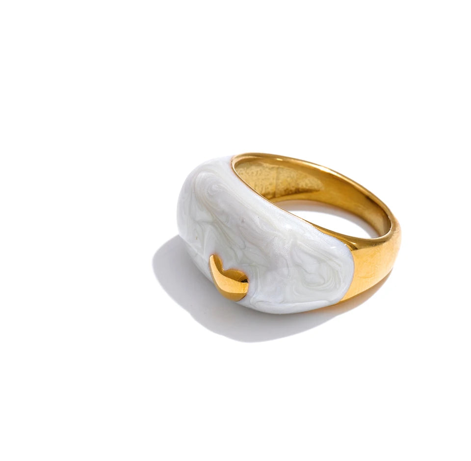 Yhpup Size 6789 New Arrivals White Enamel Heart Casting Ring Waterproof 18K Gold Color PVD Plated Stylish Chic Jewelry