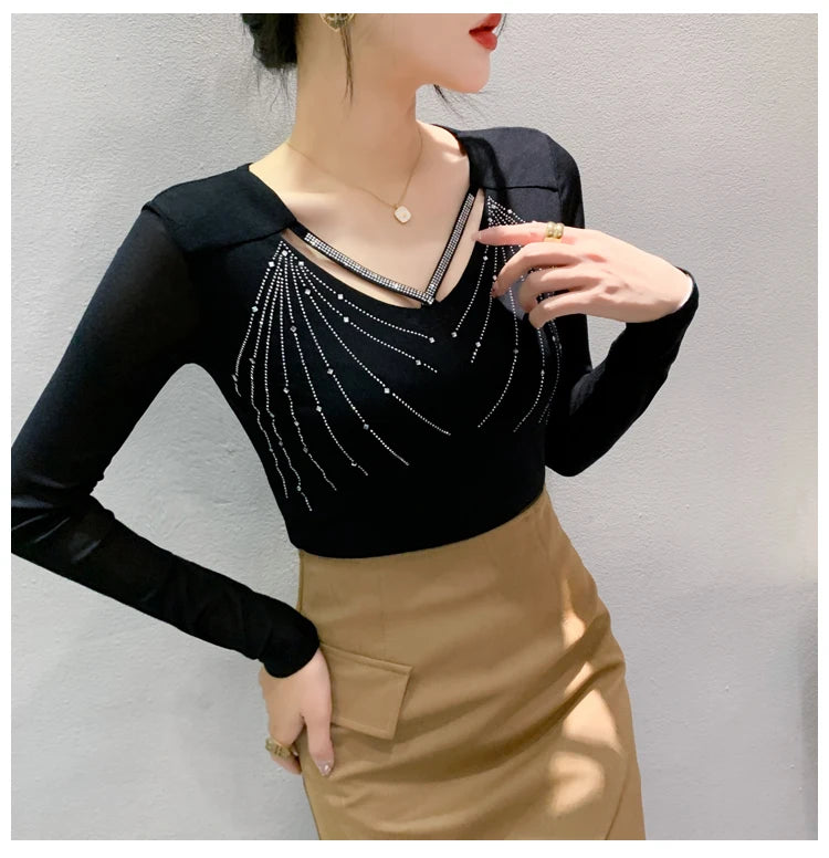 Autumn New Women Mesh Tops Fashion Hollow Out V-Neck Long-Sleeved T-Shirt Classic Shiny Diamonds Bottoming Shirt Elasticity Tees