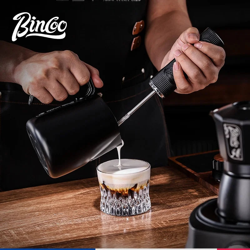 2025 New Milk Foamer Bincoo Coffee Frother Rechargeable Handheld Coffee Milk Electric Handle Blender Egg Beater Espresso Tool