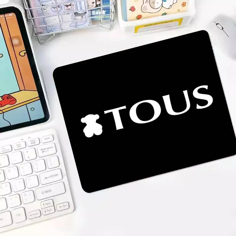 Classic Jewelry Logo T-Tous Animation Keyboard Mat Table Mat Students Gabinete PC Gamer Desktop Mouse Pad For PC Computer Table