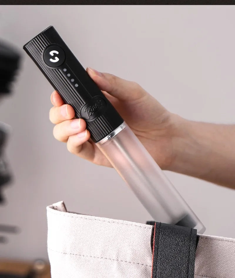 2025 New Milk Foamer Bincoo Coffee Frother Rechargeable Handheld Coffee Milk Electric Handle Blender Egg Beater Espresso Tool
