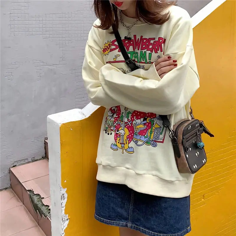 Harajuku Retro Top Strawberry Print Sweatshirt  Women Loose Streetwear Sweatshirts American  Oversized Pullovers