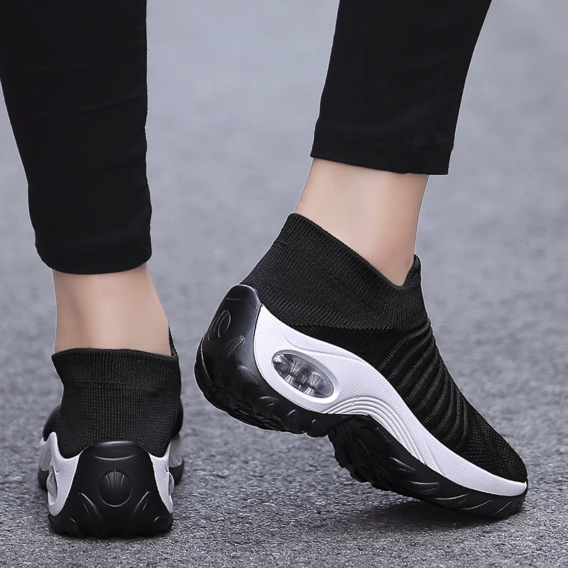 Women Sneakers Fashion Black Sports Casual Shoes Breathable Mesh Lightweight Air Cushion Non-Slip Running Shoe Zapatillas