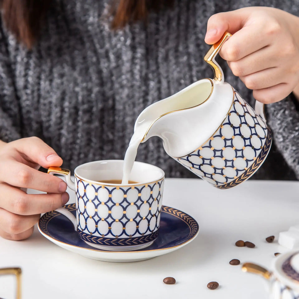 Nordic Ins Bone China Coffee Cup Golden Handle Coffee Pot Ceramic High Grade Milk Tea Pot Creative Afternoon Tea Black Tea Cup