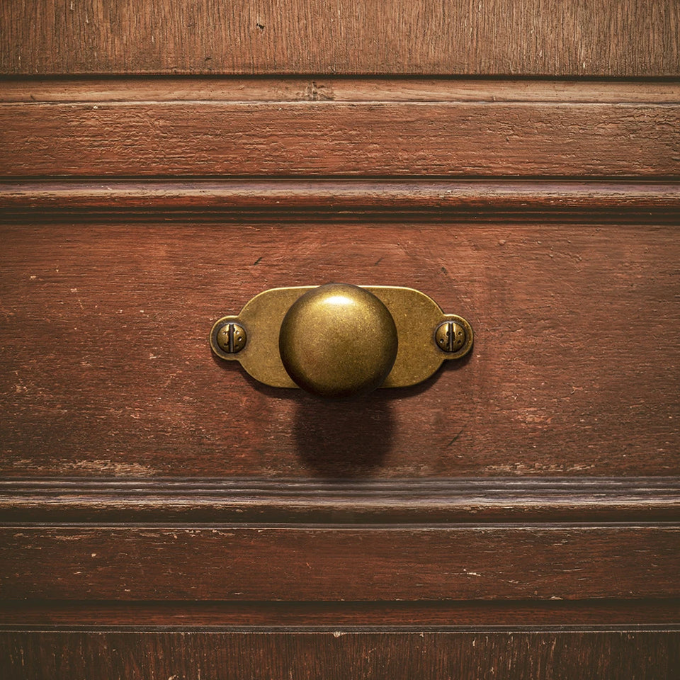 Antique Brass Handle with Backboard Vintage Cover Up Furniture Handle Drawer Cupboard Bar Pull Handle for Home