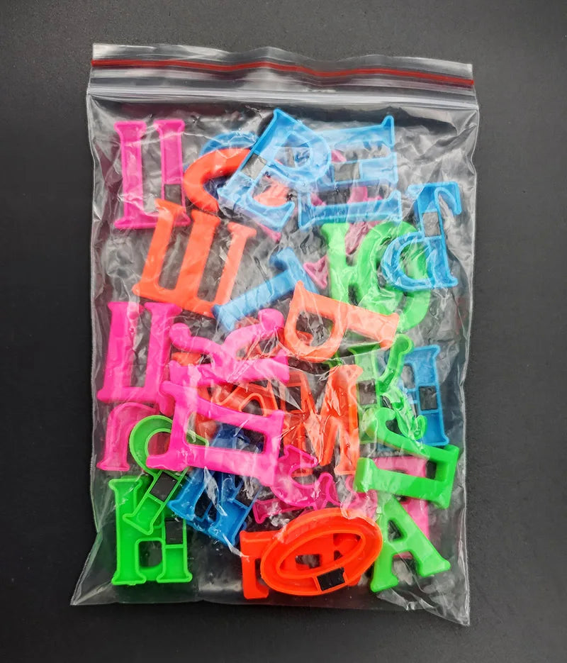 Colorful and Odorless Magnetic Letters in 4cm Uppercase Russian Alphabet for Infant Early Education