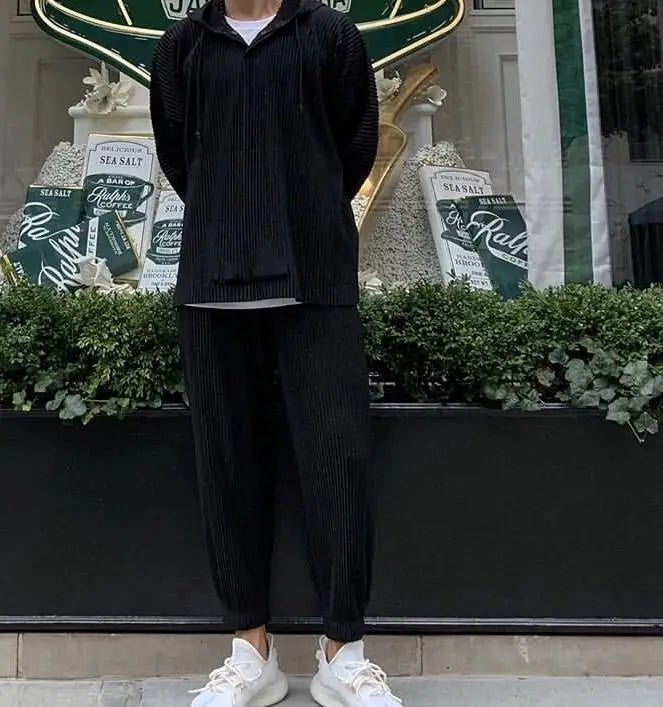 Miyake Pleated Men's Sweatshirt Hoodie Classic Pleated 2025 Summer New Tops Loose Casual Simple Drawstring Pullover Hoodie Male