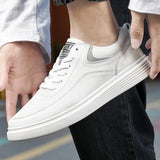 Genuine Leather Men Skateboard Shoes Youth Sneakers Designer Brand Vulcanize Footwear Fashion Male Casual Shoes New Trend Flats