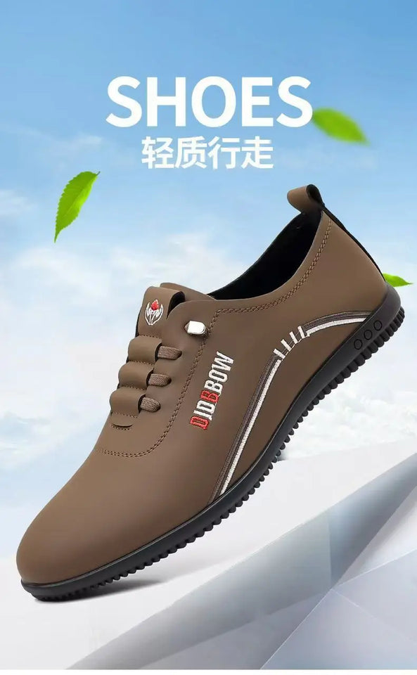 Retro Leather Shoes for Men Summer 2025 New Outdoor Lightweight Men's Loafers British Peas Shoes Men's Moccasins Tenis Masculino