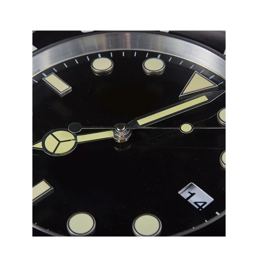 1pc 13 inch luxury creative metal wall clock, living room and study decoration wall clock, fluorescent clock dial, battery free
