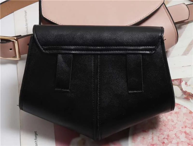 Women's Snake Waist Bag Heart Shaped Belt Bags Brand Designer Fanny Pack PU Leather Crossbody Chest Bag Fashion Small Hip Purse