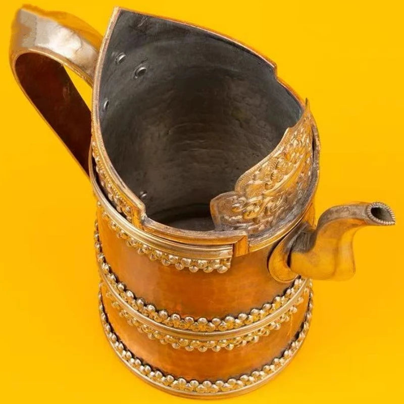 Tibetan Butter Tea Pot,Copper Barley Pot Mongolian Milk Tea Pot Nepalese Handcrafted Water Offering Pot Tibetan-Style Tea Set 1L