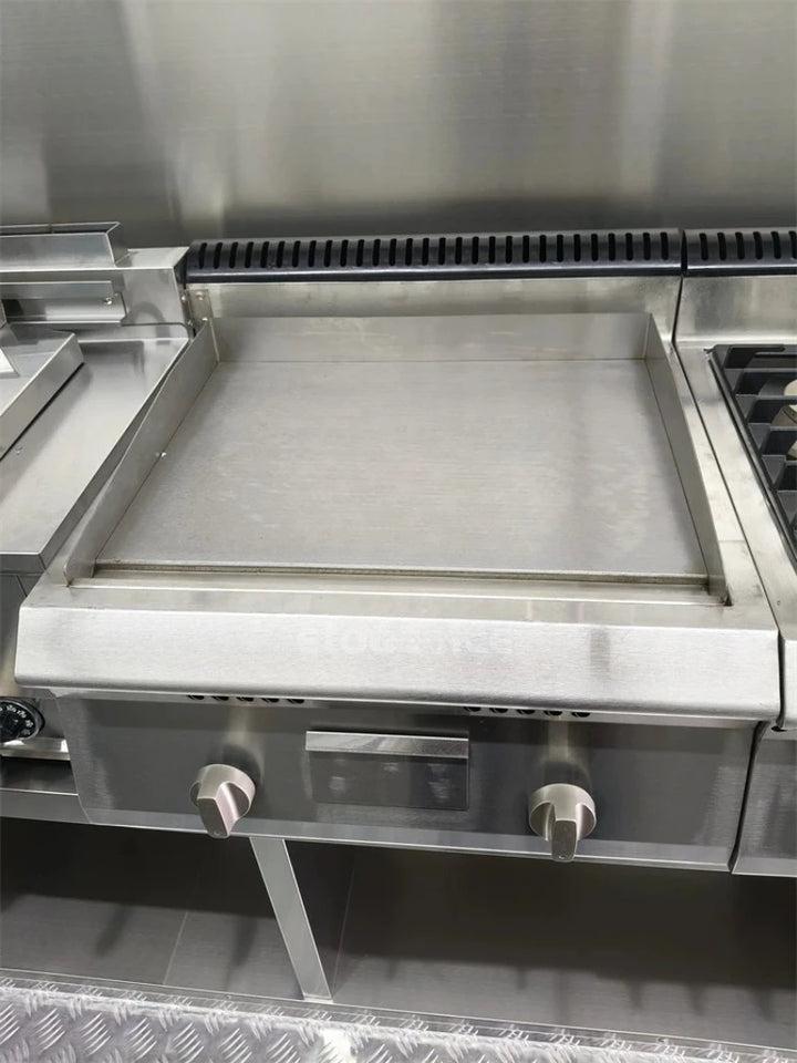 Customized Factory Price Mobile Street Food Truck Fully Equipment Food Trailer Square Hamburgers Pizza Bbq Fast Food Trailer For