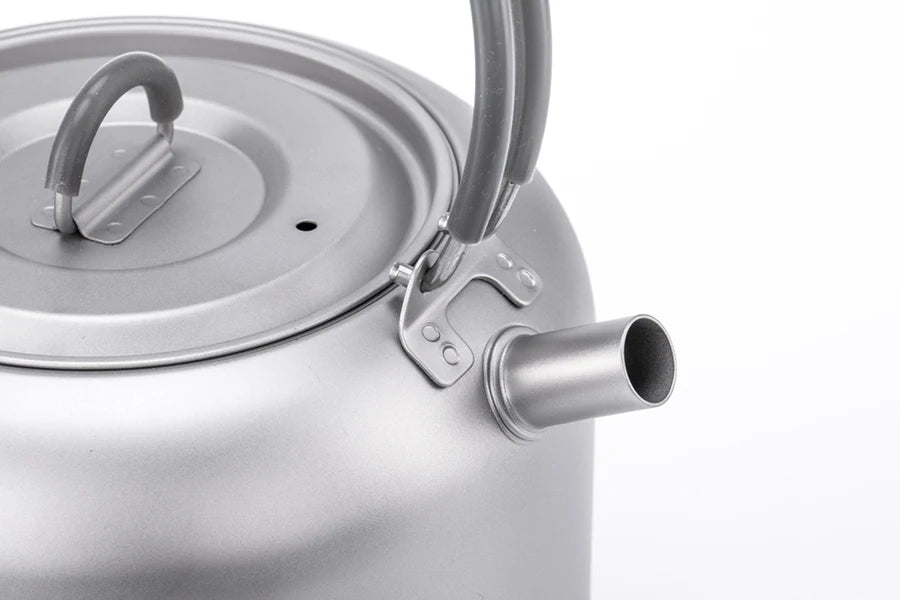 Keith Titanium Kettle 1.5L Camping Picnic Cookware Titanium Teapot Ultralight Outdoor Camping Coffee Pot With String BagTi3907