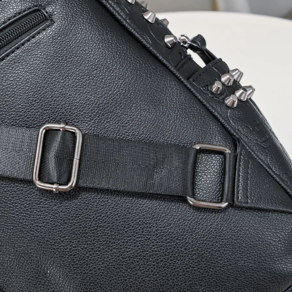 Jierotyx Goth Skull Embossed Backpack for Women Halloween Studded Decor Daypack Punk Style PU Leather Bag Fashion Rivet Travel