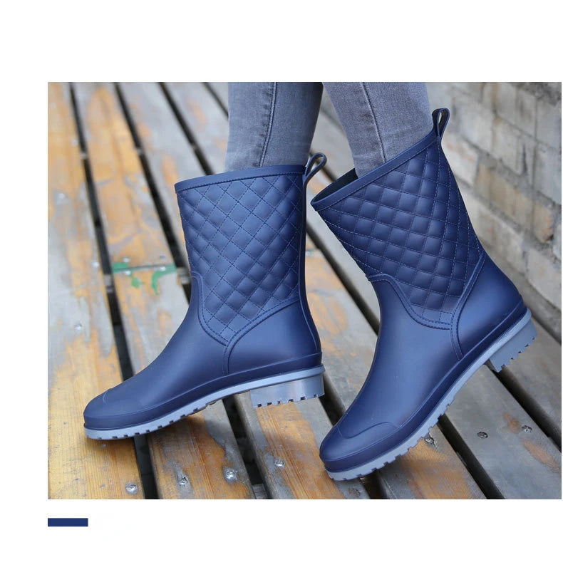 2025 New Women Rain Boots Fashion Non-Slip Women Boots Plaid Casual Rubber Shoes Comfor Wear-resistant Women's Waterproof Shoes