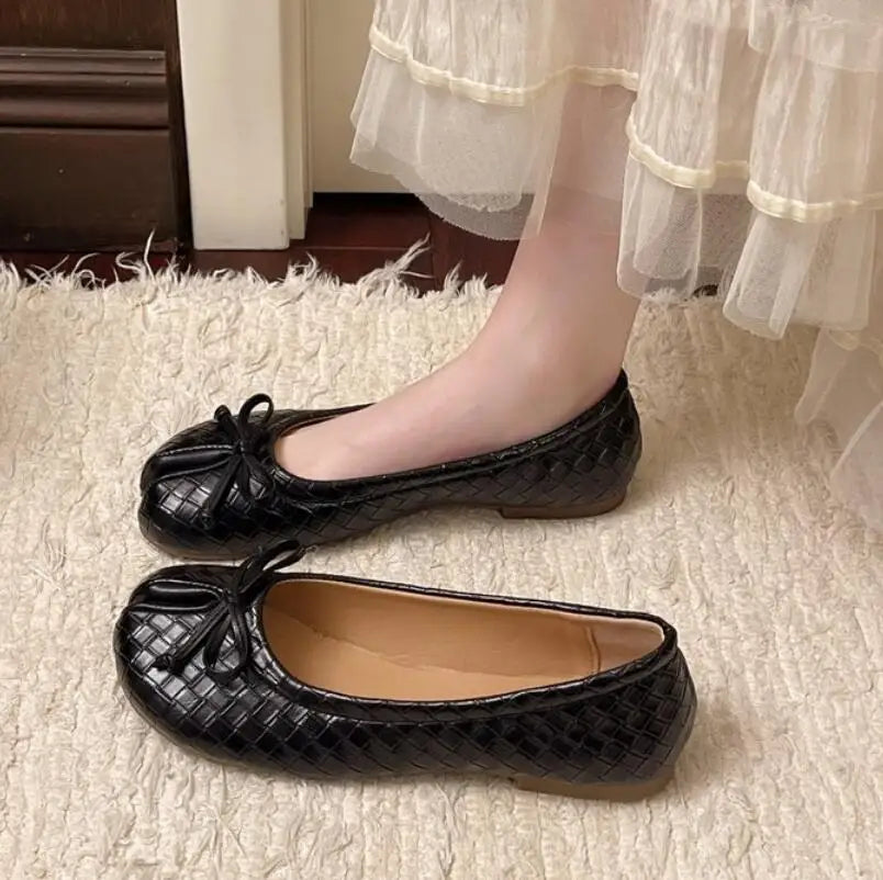 New Korean Style Women's Split-Toe Loafers Shallow Cut Ballet Flat Slip-Ons with Comfortable Mary Jane Spring/Autumn Tabis Shoes
