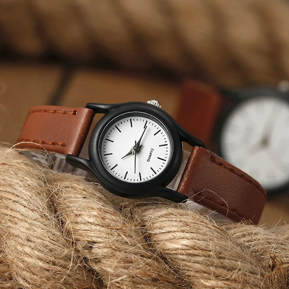 Classic Lovers Watches Men Women Casual Leather Strap Quartz Men's and Women's Pair Quartz Watch Gift High Quality