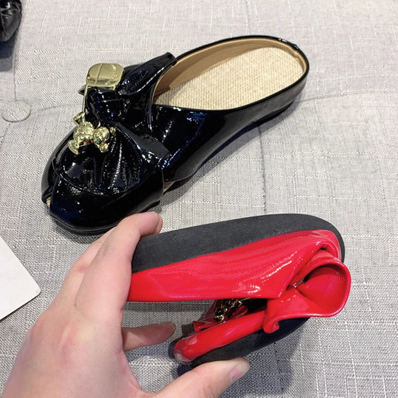 Women Slippers Gold Chain Bear Half Slippers Female Flats Sandals Brand Mullers Plus Size Summer Women Shoes Fashion Bow Slipper